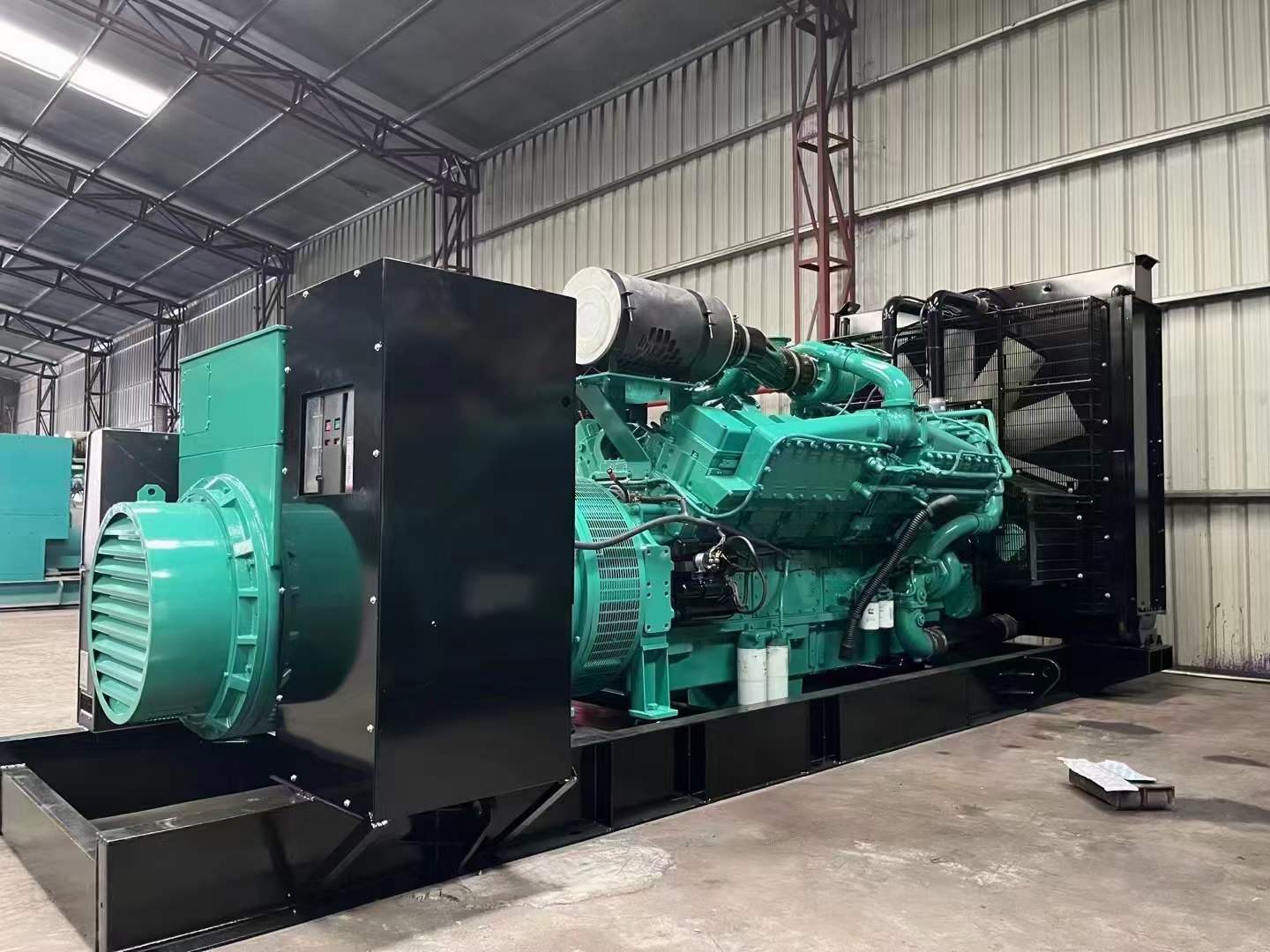 宜丰如何降低 800kW 柴油发电机输出电流的波动？