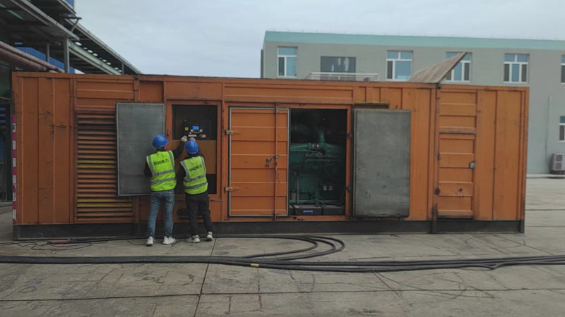 宜丰如何检查柴油发电机组的机油油位？